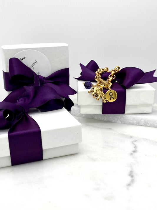 An Alzheimer’s Bracelet to Honor Someone You Love