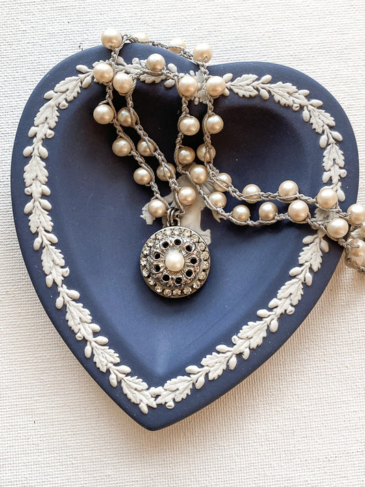 How Did This Jewelry Business Begin?