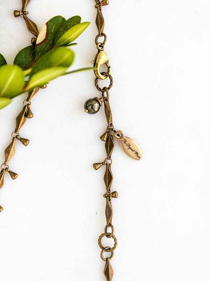 Leaves Antique Button Necklace with Chain