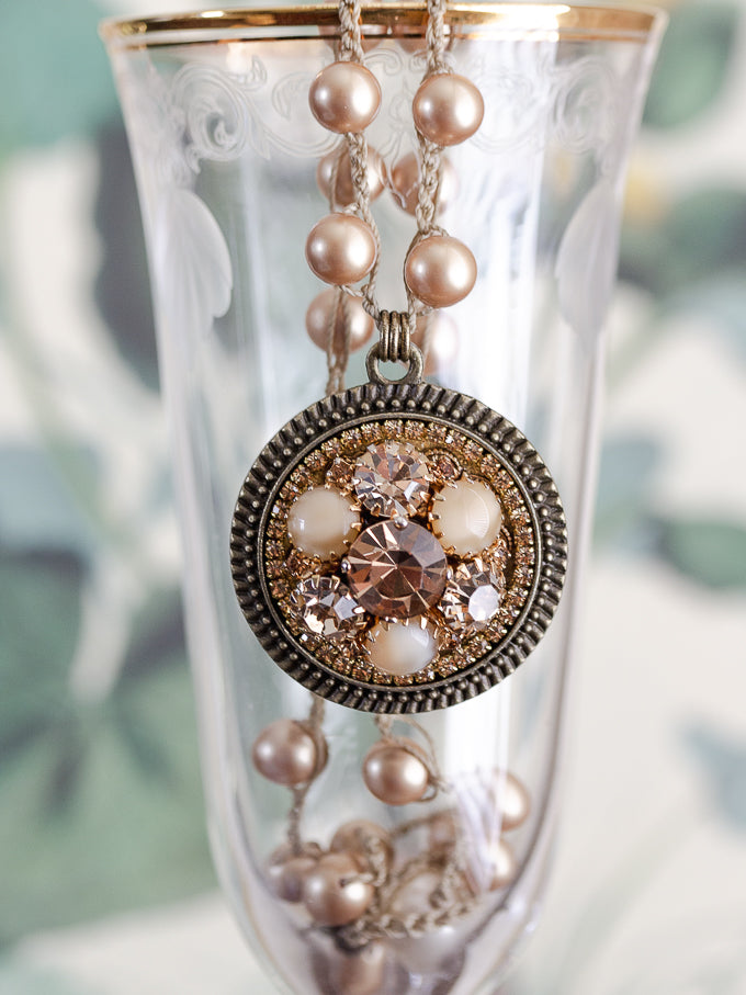 Shimmering Vintage Golden Necklace with Gold Pearls