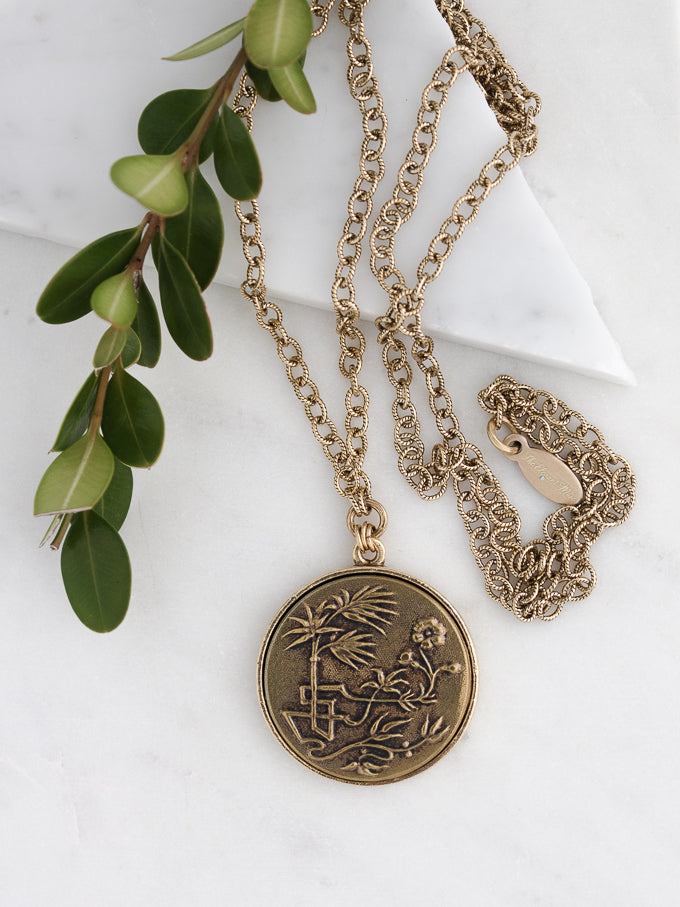 Palm Leaf Floral Antique Button Necklace
