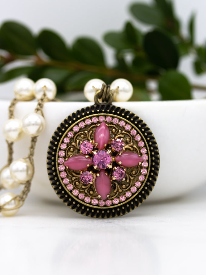 Vintage Pink Rhinestone Pearl Necklace
