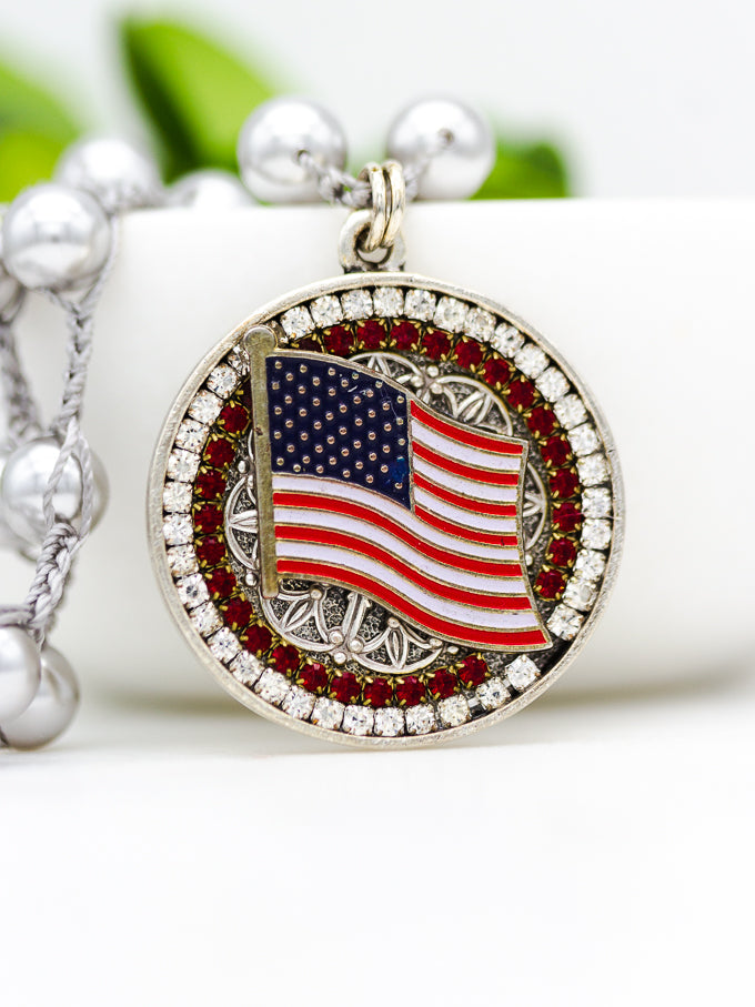 American Flag Enamel Pendant Short Necklace – US Jewelry House