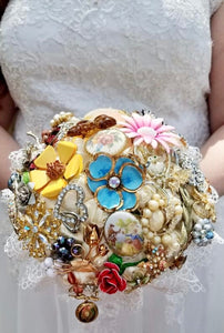 Bridal bouquet of family treasures!