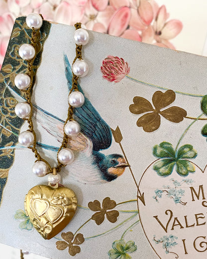 Vintage Heart Locket Pearl Necklace