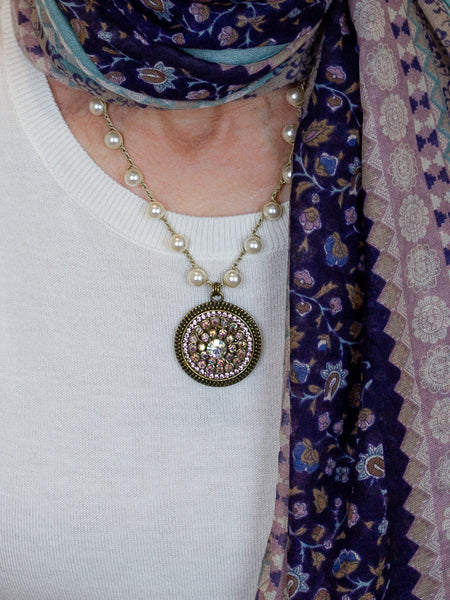 Sparkling Vintage Rose Pearl Necklace