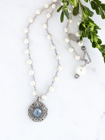 Blue Vintage Pearl Necklace