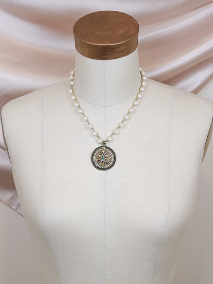 Vintage Christmas Tree with Pearls Necklace