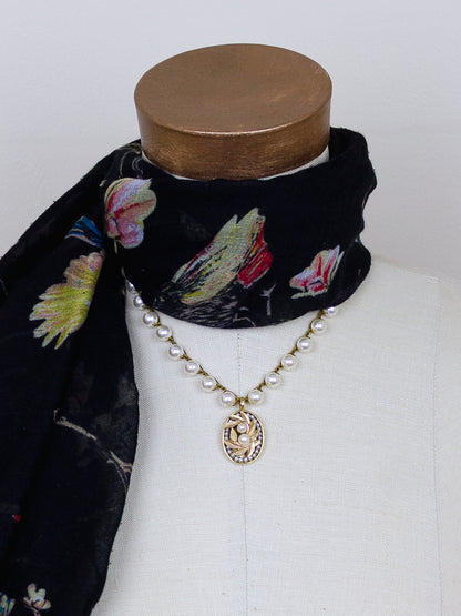 Vintage Gold and Pearl Oval Pendant Necklace*