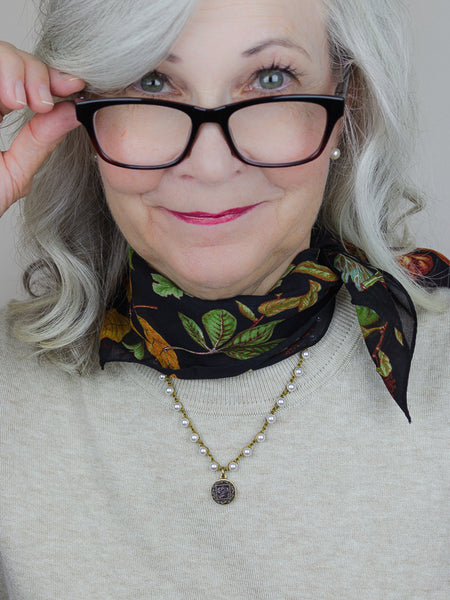 Petite Antique Button Clover Necklace – The Elegant Muse