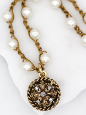 antique button necklace with leaves