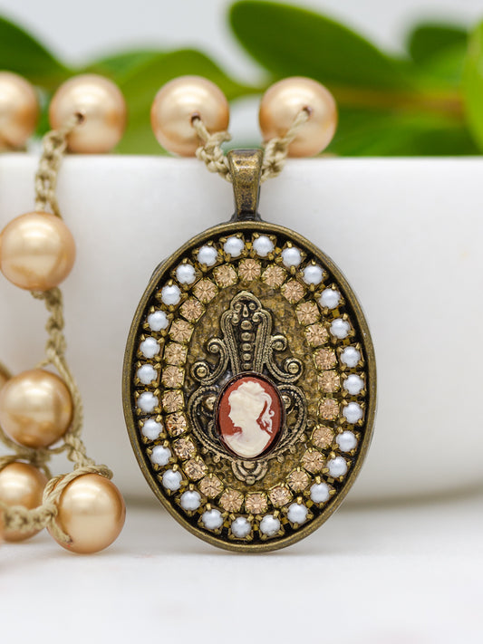 Tiny Cameo Necklace